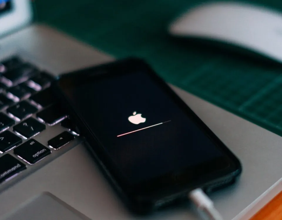 iPhone charging on MacBook